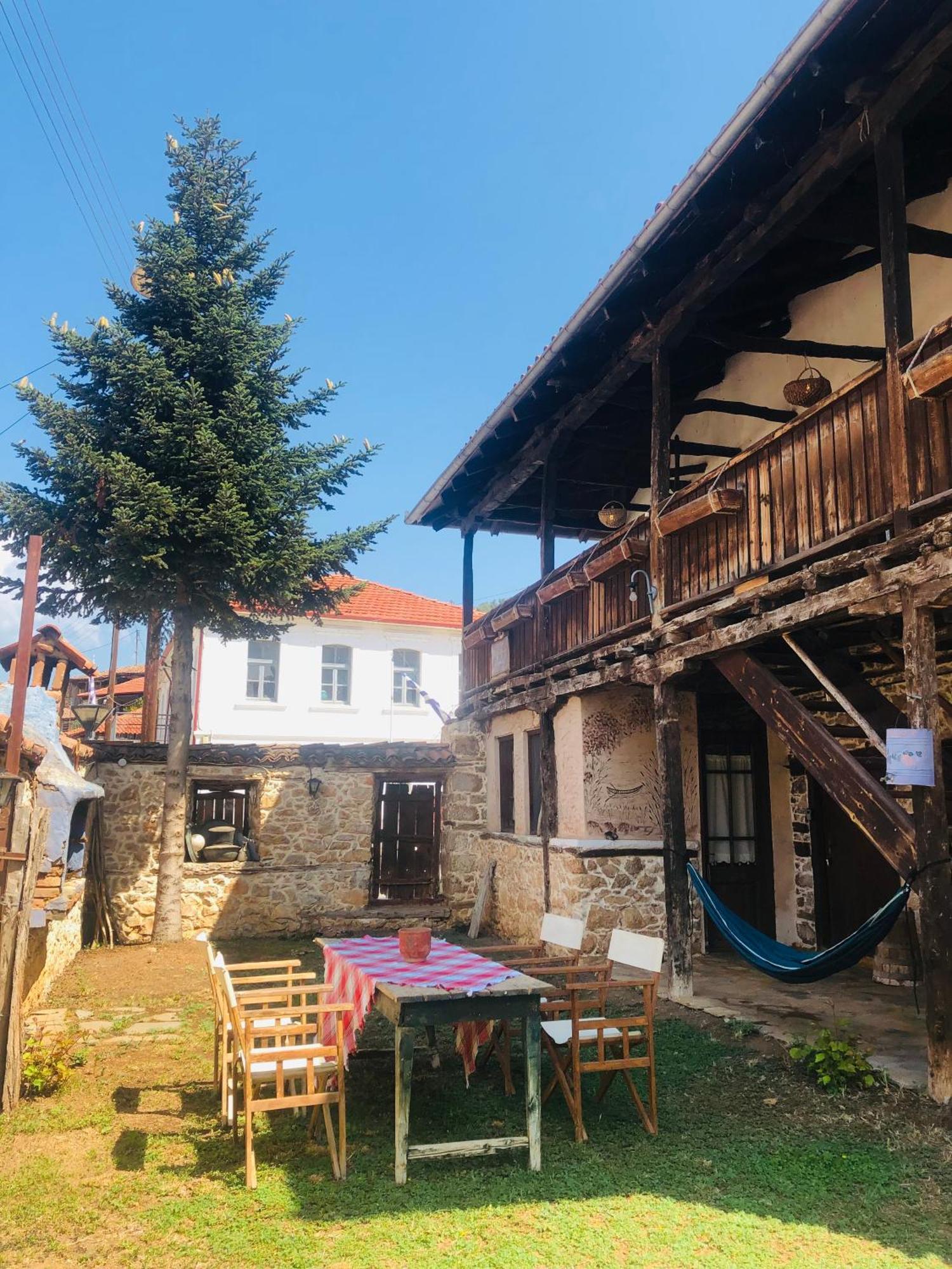 Hotel Χαγιάτι Psarades Exteriér fotografie